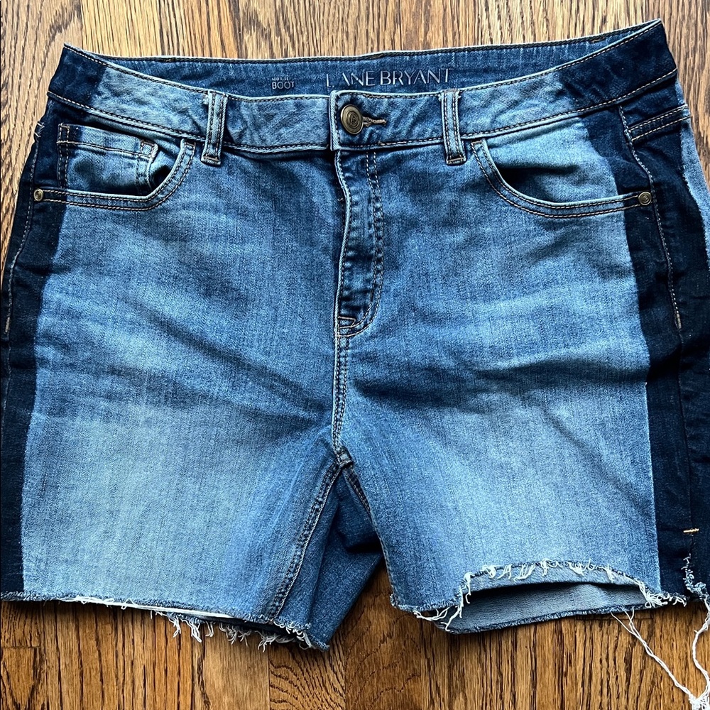 Lane Bryant Two-Tone Denim Shorts Women’s 16